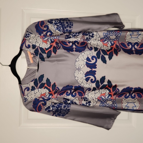 NWT  Nordstrom Vilagallo Silk Gray Blue Pink Floral 3/4 Sleeves Sheath Size 36 - Picture 3 of 15